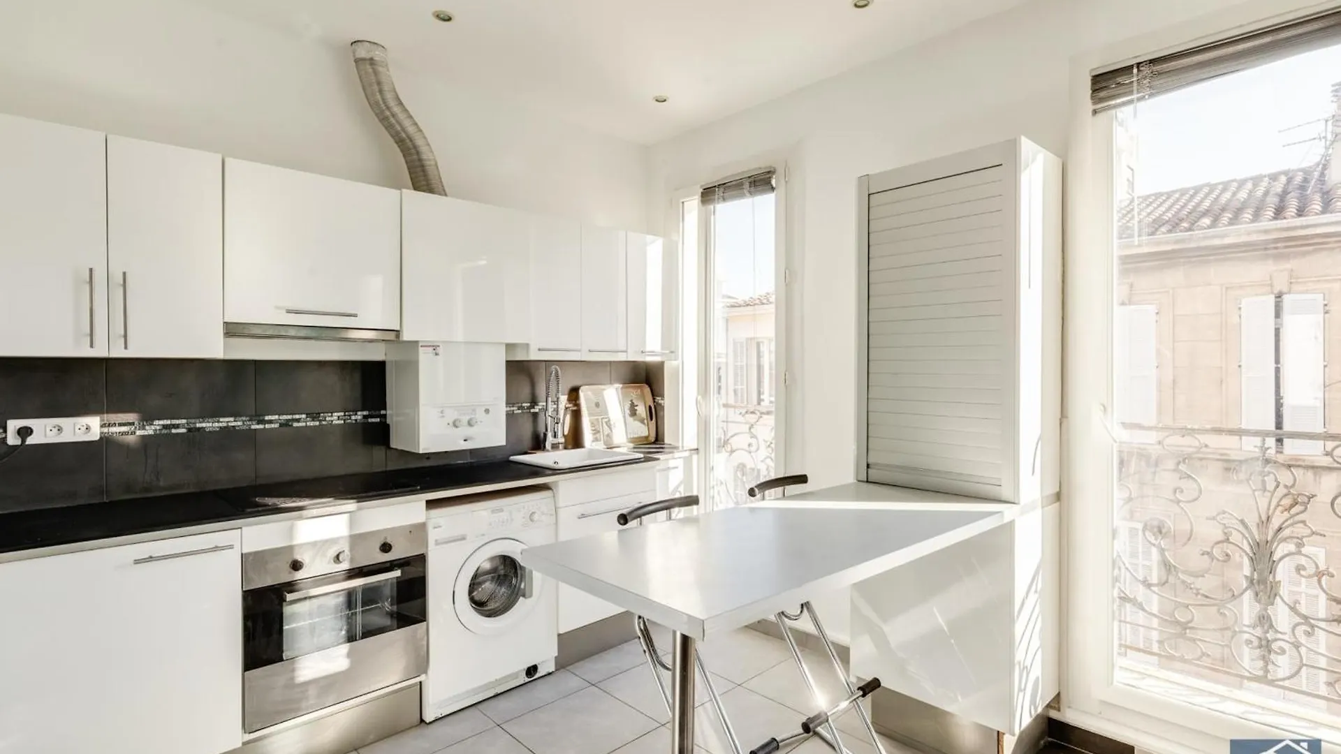 Beau T2 Renovated Coeur De Ville - Cours Juliencastellane - Air Rental Marseille 0*,