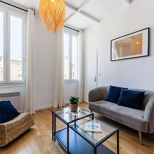 Appartement La Bonne Mère-vue Notre-dame De La Garde, Marseille